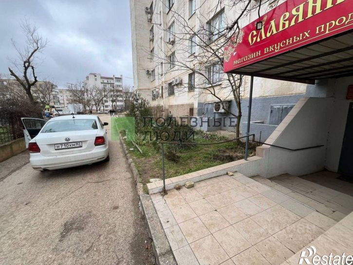 Торговое помещение ул им.Конституции, 34,  д. 34