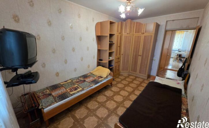 2-комн квартира ул Короленко, 4,  д. 4