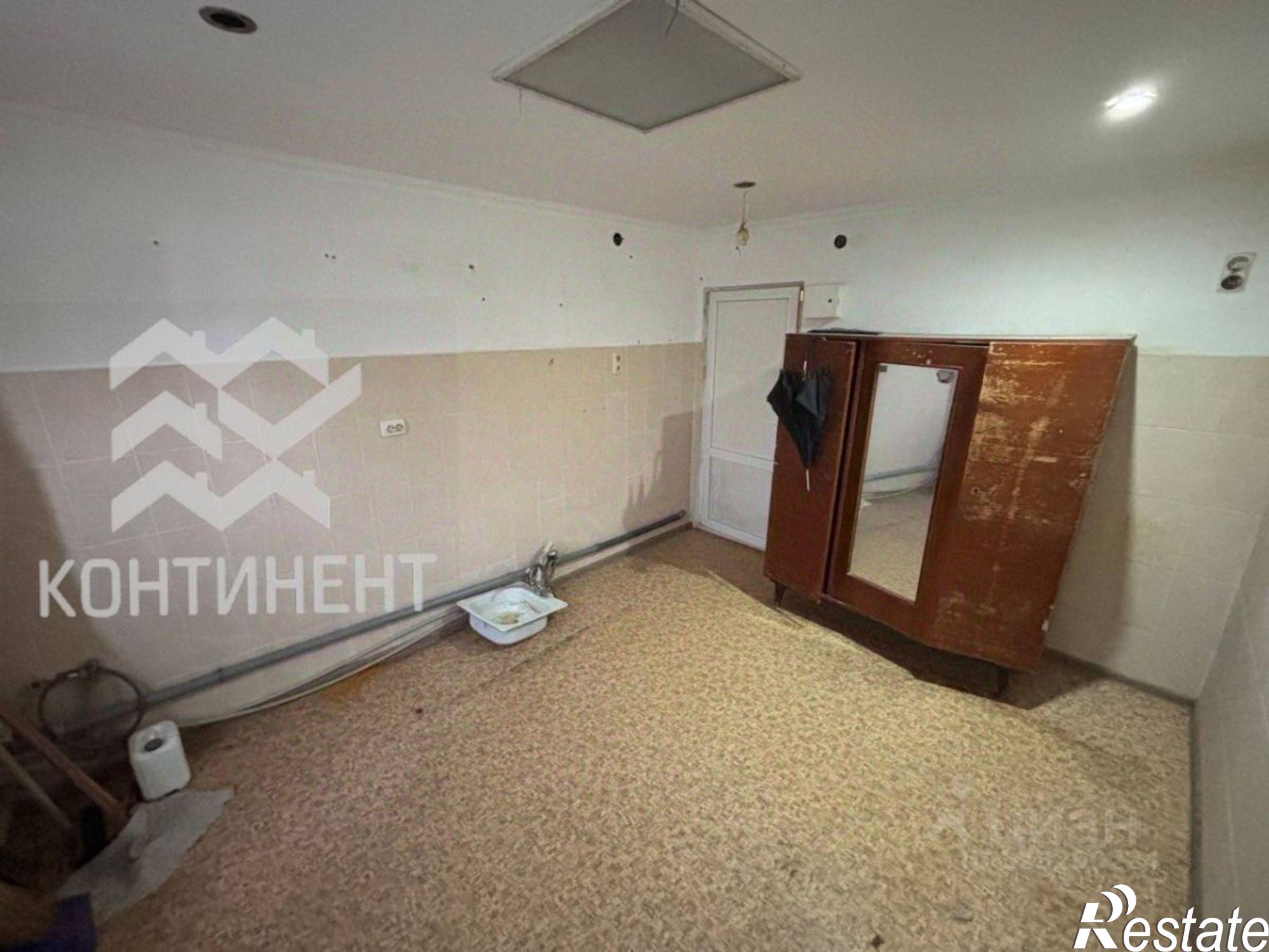 Купить комнату за 2 400 000 рублей на улица Крупской, 36
