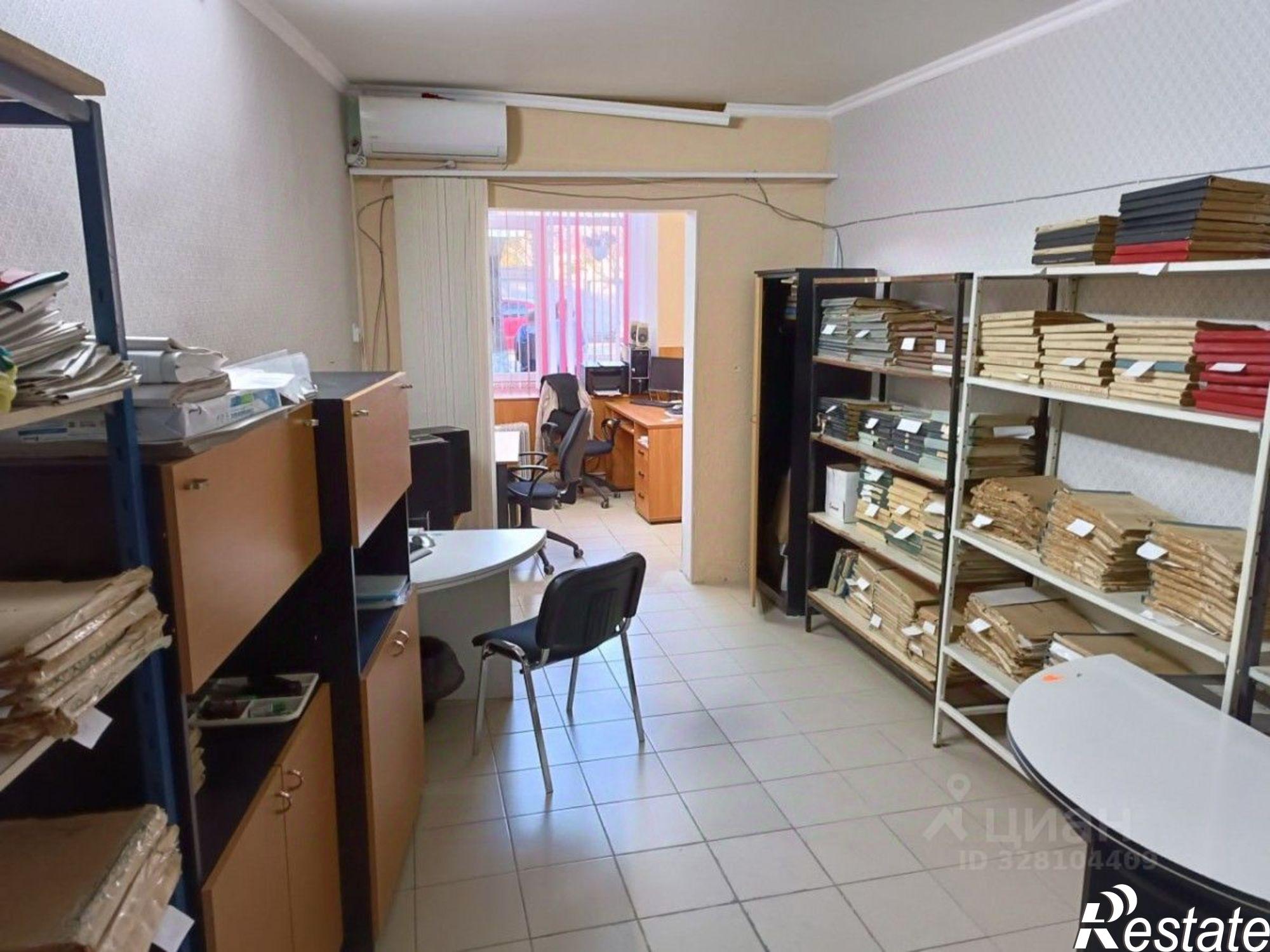 Купить офис, помещение под офис за 24 225 100 рублей на ул Матвеева, 10/17
