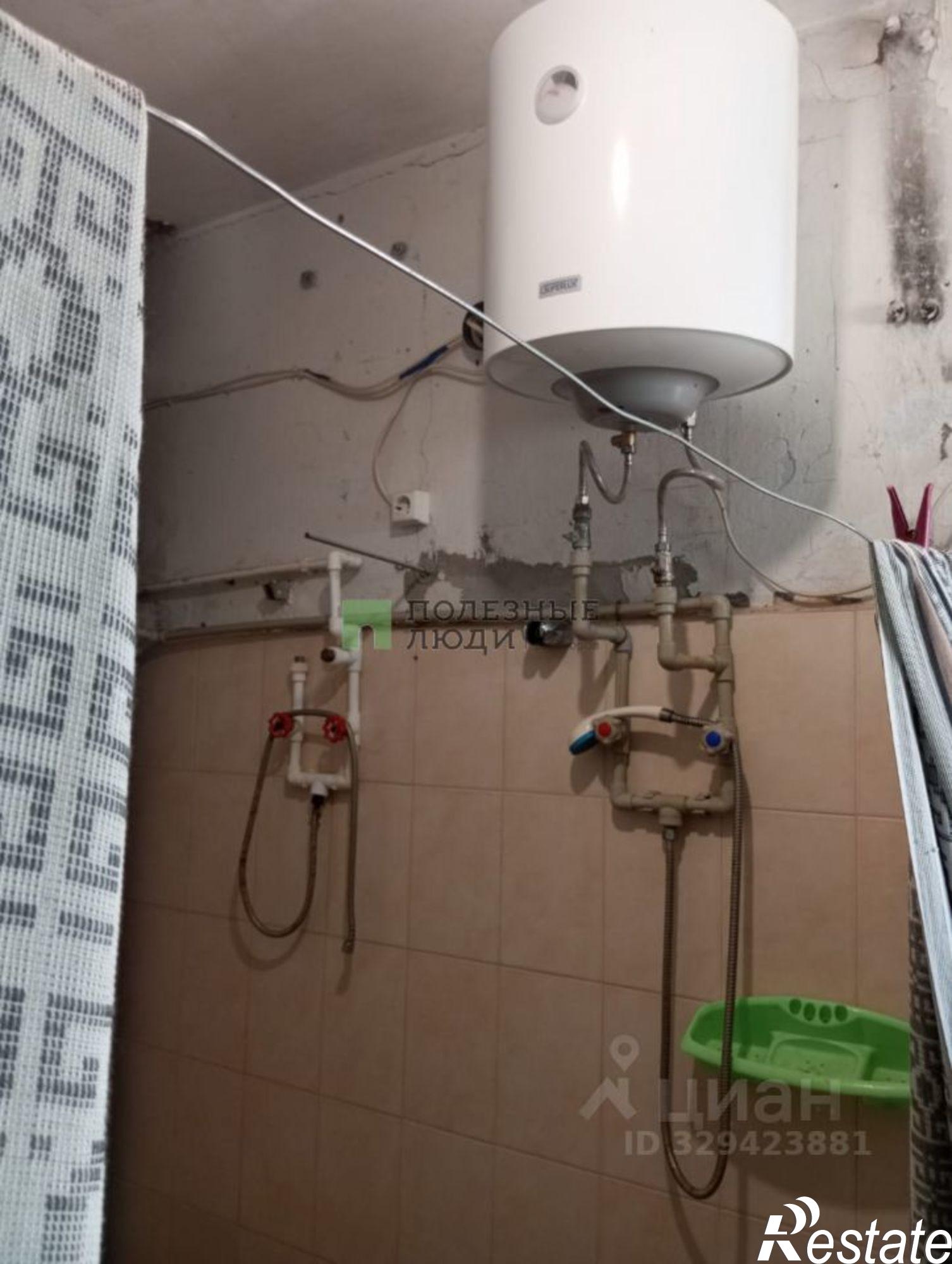 Купить комнату за 2 400 000 рублей на улица Толстого, 75