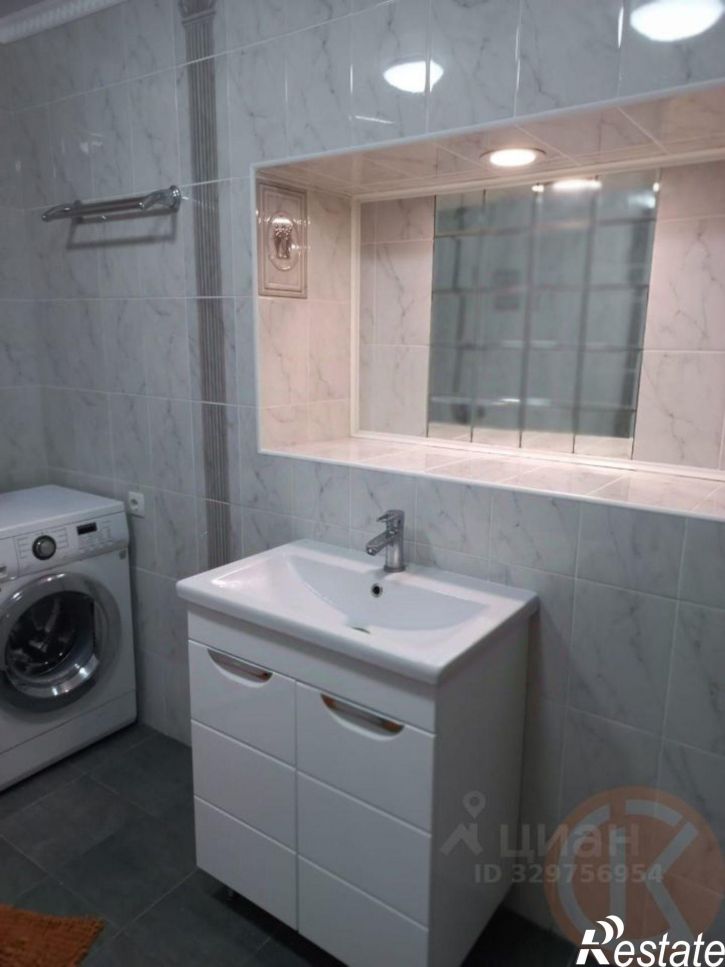 3-комн квартира улица Революции, 27,  д. 27