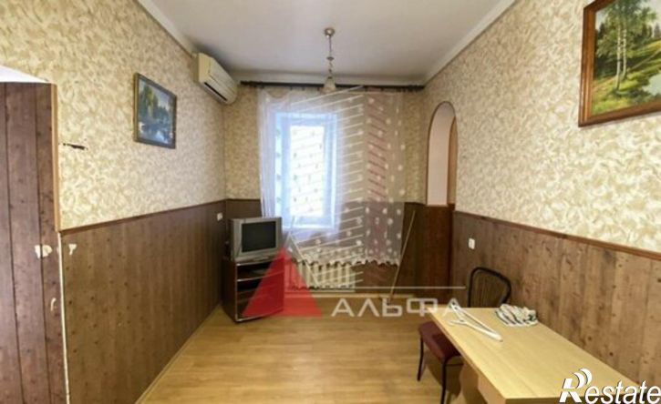 2-комн квартира Евпатория, улица Революции, 55