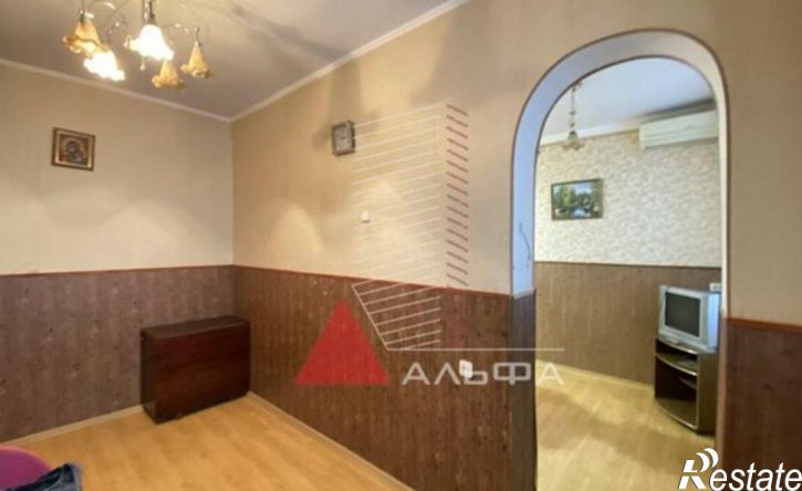 2-комн квартира Евпатория, улица Революции, 55
