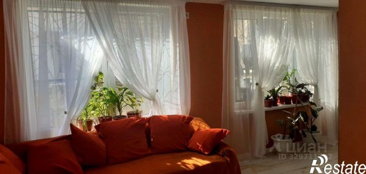 3-комн квартира ул им.60-летия Октября, 28,  д. 28