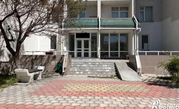 4-комн квартира улица Демышева, 121,  д. 121