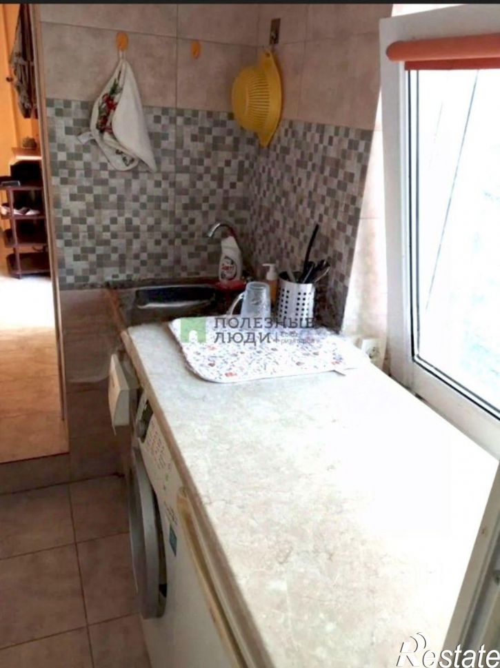 1-комн квартира улица 13-го Ноября, 12,  д. 12