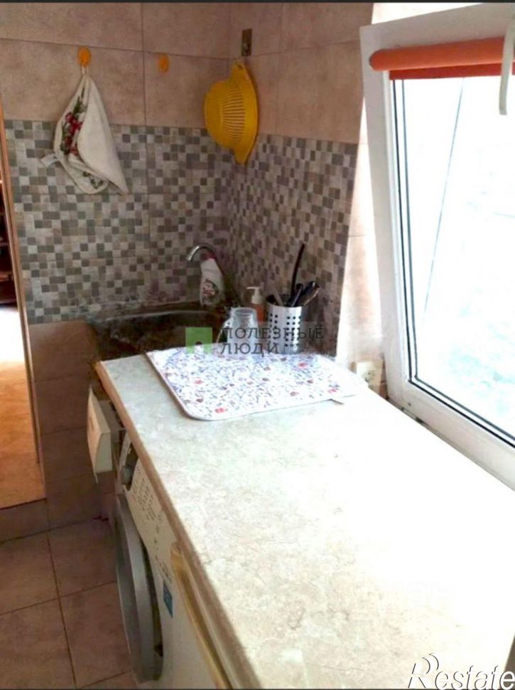 1-комн квартира улица 13-го Ноября, 12,  д. 12