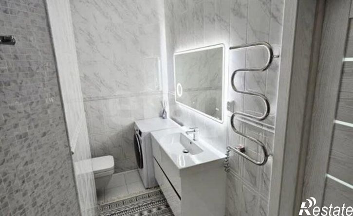 2-комн квартира пр-кт Победы, 85А,  д. 85А