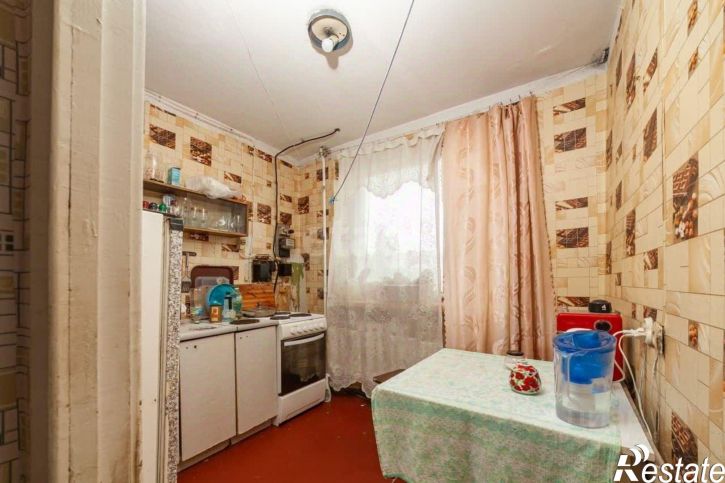 2-комн квартира улица Конституции, 32,  д. 32