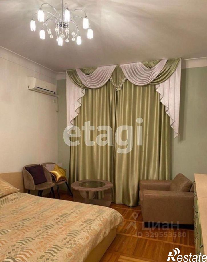 3-комн квартира ул Демышева, 106,  д. 106