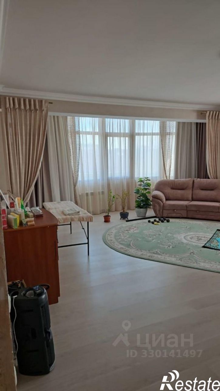 4-комн квартира пр-кт Победы, 59,  д. 59