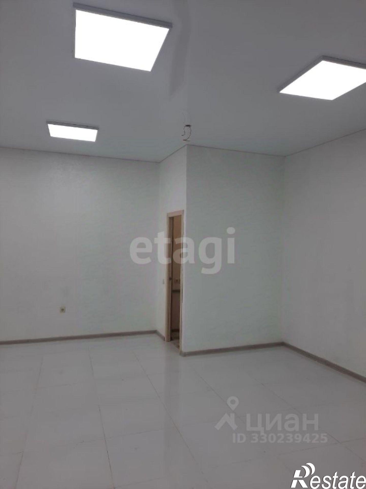 Купить торговое помещение за 5 449 350 рублей на пр-кт Победы, 53