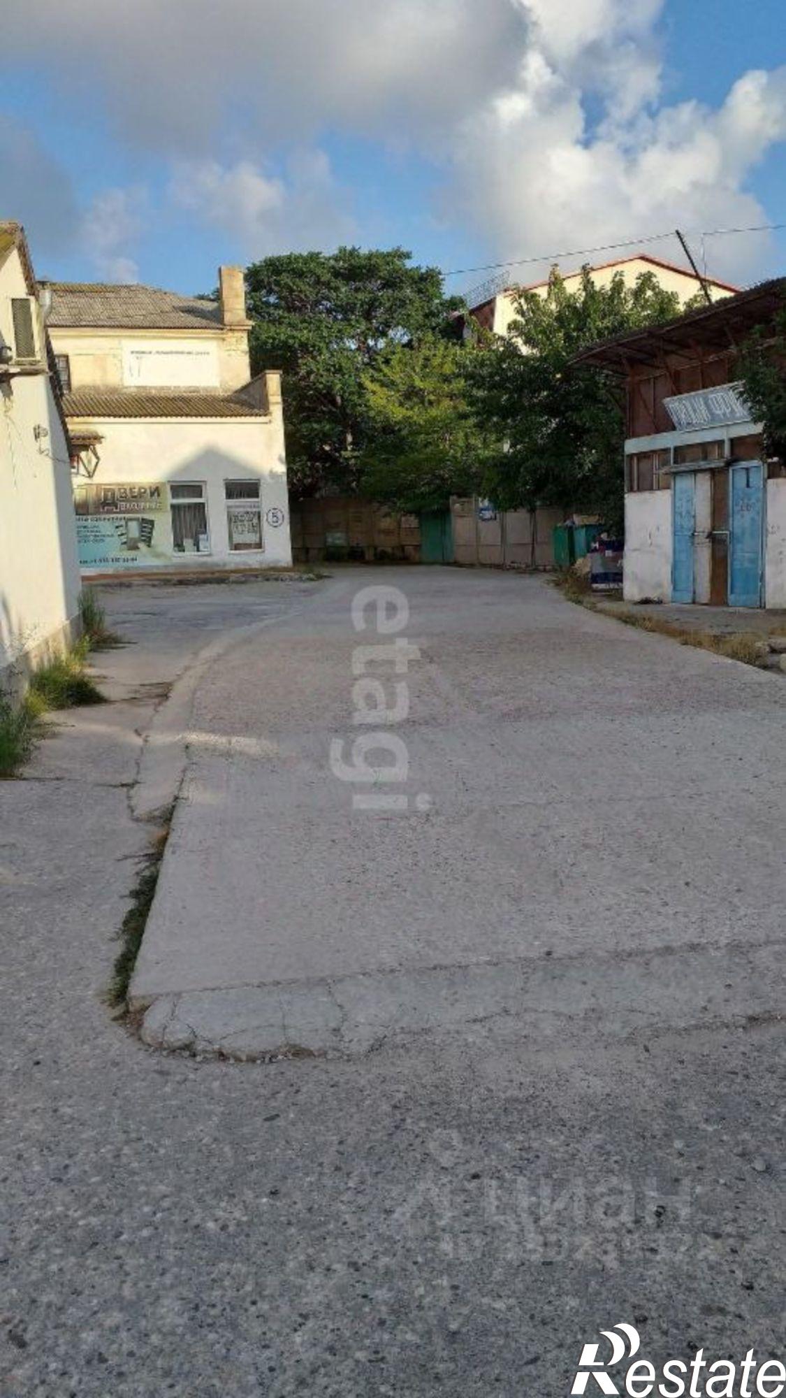 Купить складское помещение за 130 006 000 рублей на ул Дмитрия Ульянова, 68