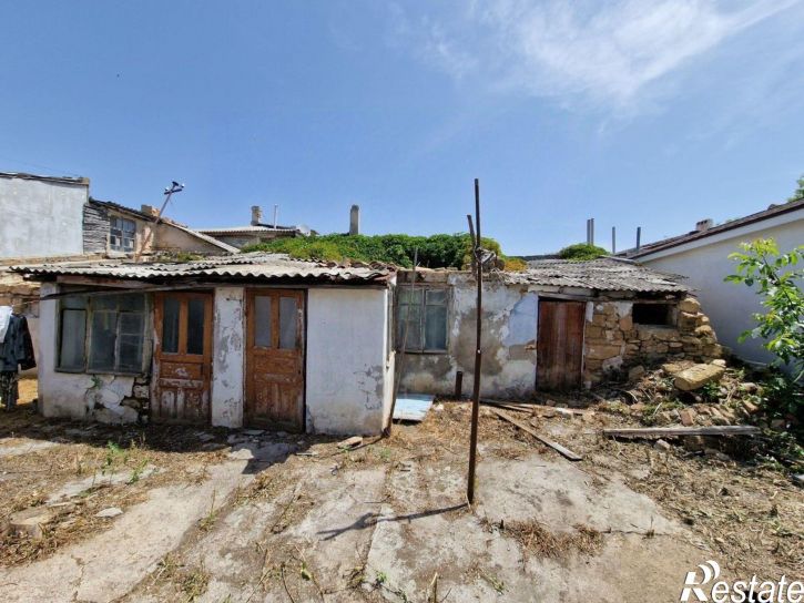 3-комн квартира улица Краевского, 13,  д. 13