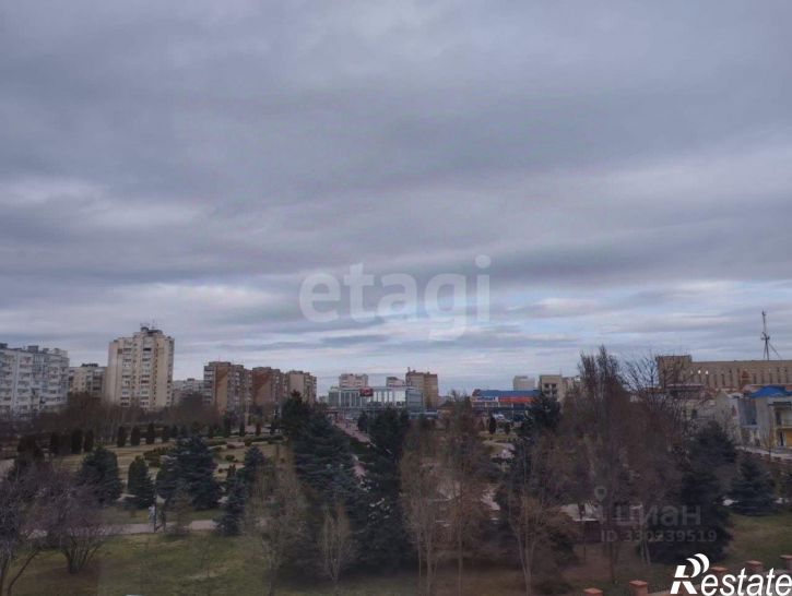 3-комн квартира улица 9-го Мая, 3,  д. 3