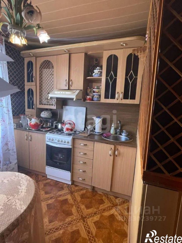 4-комн квартира улица Некрасова, 92,  д. 92