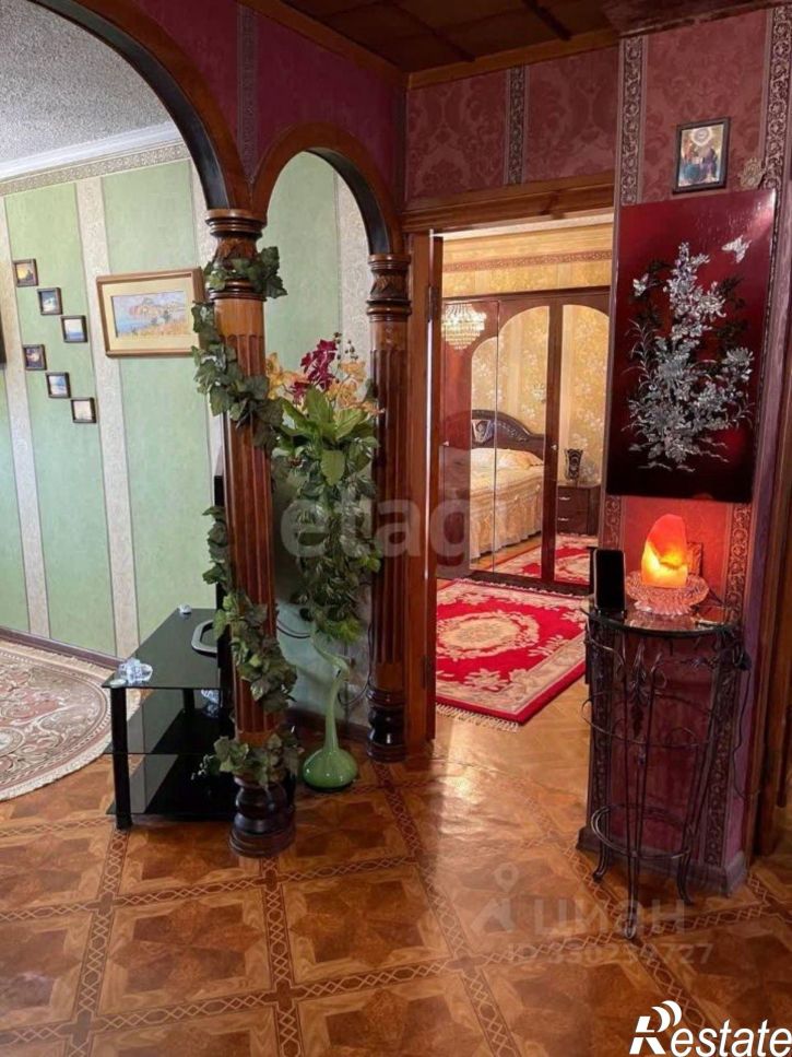 4-комн квартира улица Некрасова, 92,  д. 92