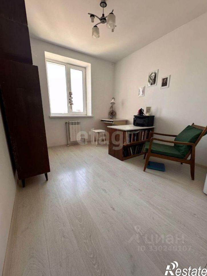 3-комн квартира проспект Победы, 85,  д. 85