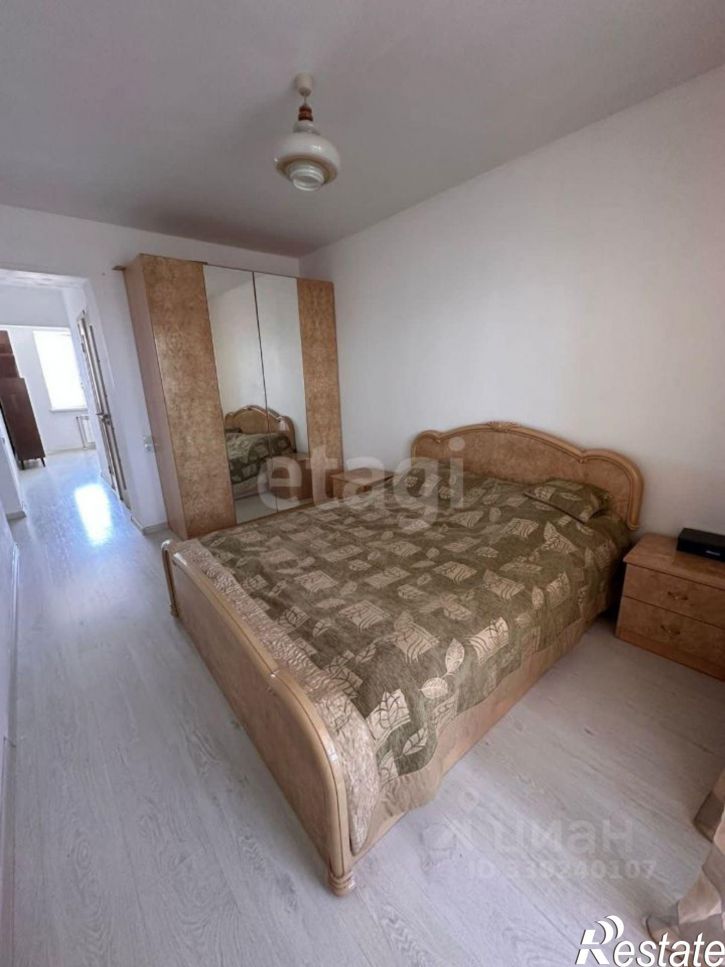 3-комн квартира проспект Победы, 85,  д. 85