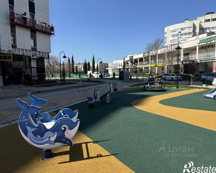 2-комн квартира проспект Победы, 4,  д. 4