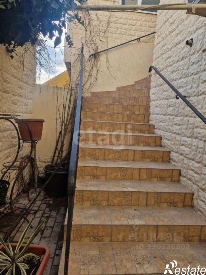 3-комн квартира ул Симферопольская, 68,  д. 68