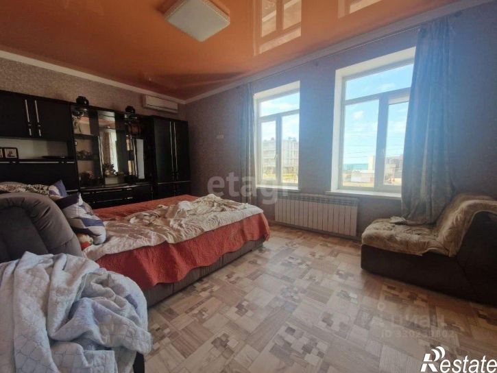 3-комн квартира ул Симферопольская, 68,  д. 68