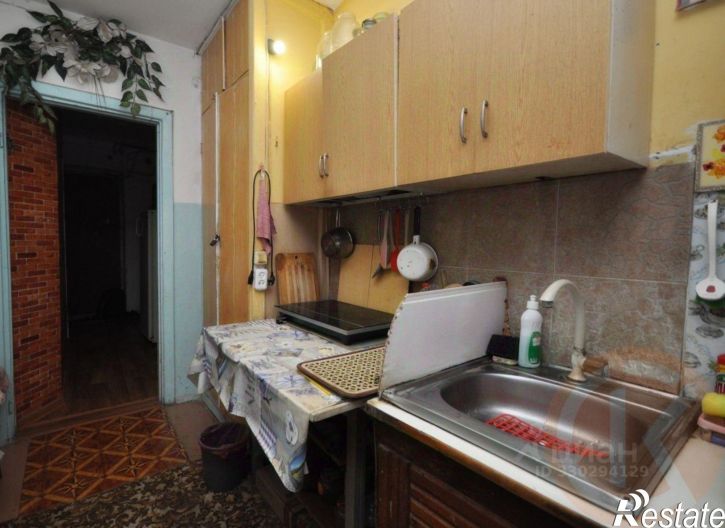 Комната улица Конституции, 32,  д. 32