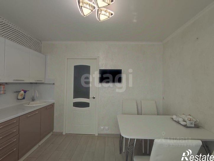 3-комн квартира улица Чапаева, 79,  д. 79
