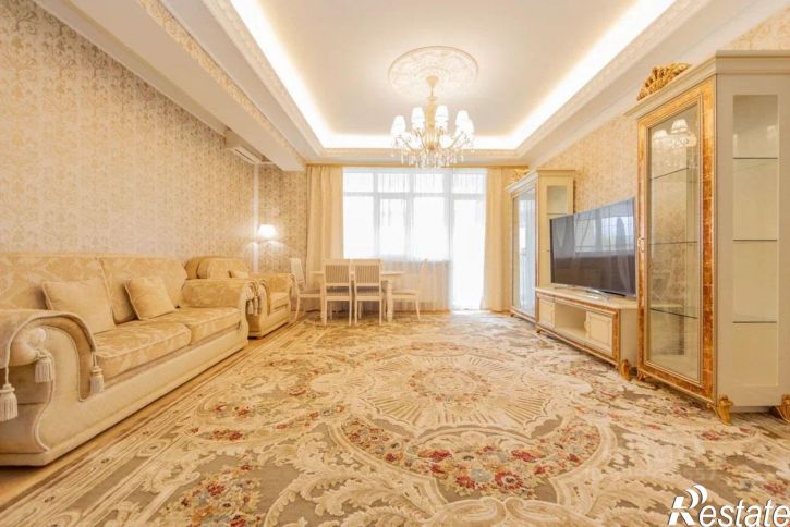 3-комн квартира ул Полупанова, 27б,  д. 27б