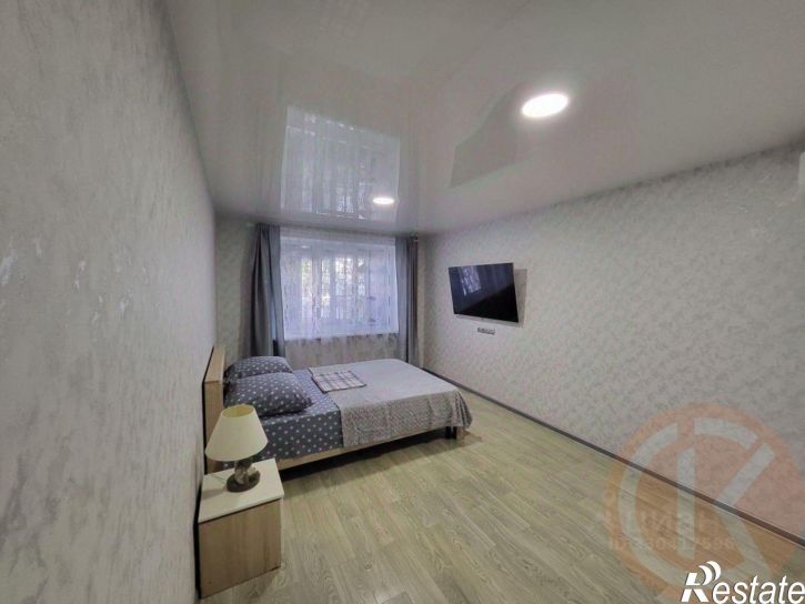 3-комн квартира пр-кт Победы, 33,  д. 33