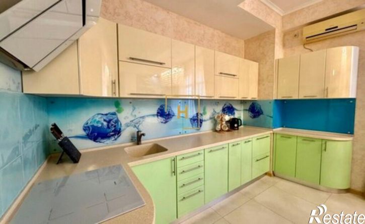 3-комн квартира ул Полупанова, 27А,  д. 27А