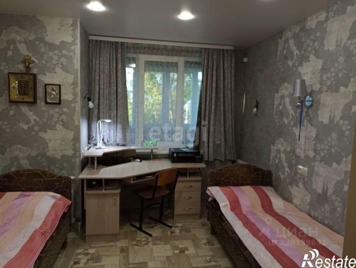 2-комн квартира ул Героев-Десантников, 1,  д. 1