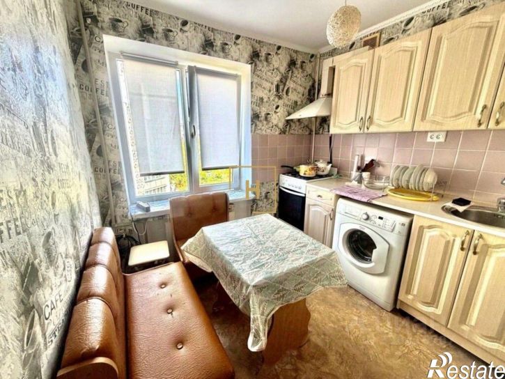 2-комн квартира ул им.60-летия Октября, 26,  д. 26