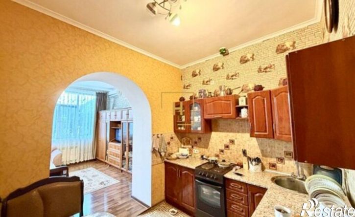 2-комн квартира пр-кт Победы, 85,  д. 85
