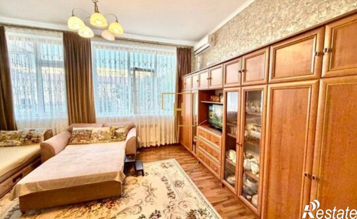 2-комн квартира пр-кт Победы, 85,  д. 85