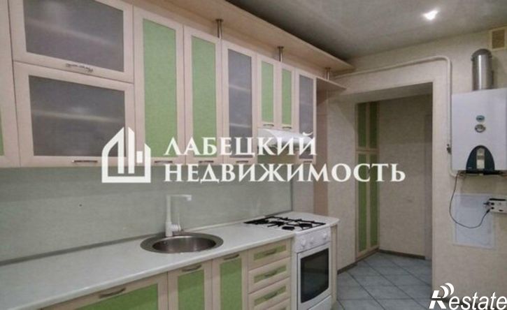 2-комн квартира Комсомольская улица, 24,  д. 24