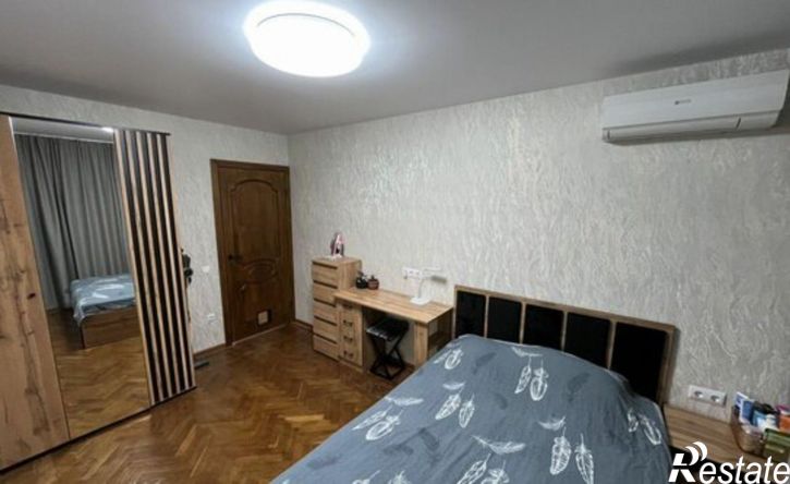 3-комн квартира ул им.60-летия Октября, 28,  д. 28