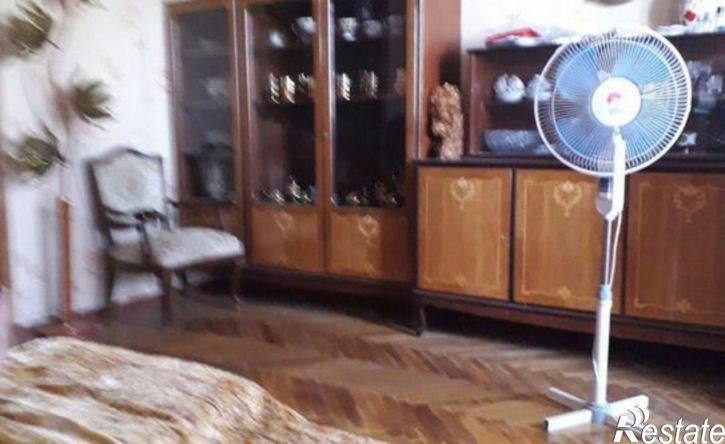 4-комн квартира ул им.60-летия Октября, 14а,  д. 14а
