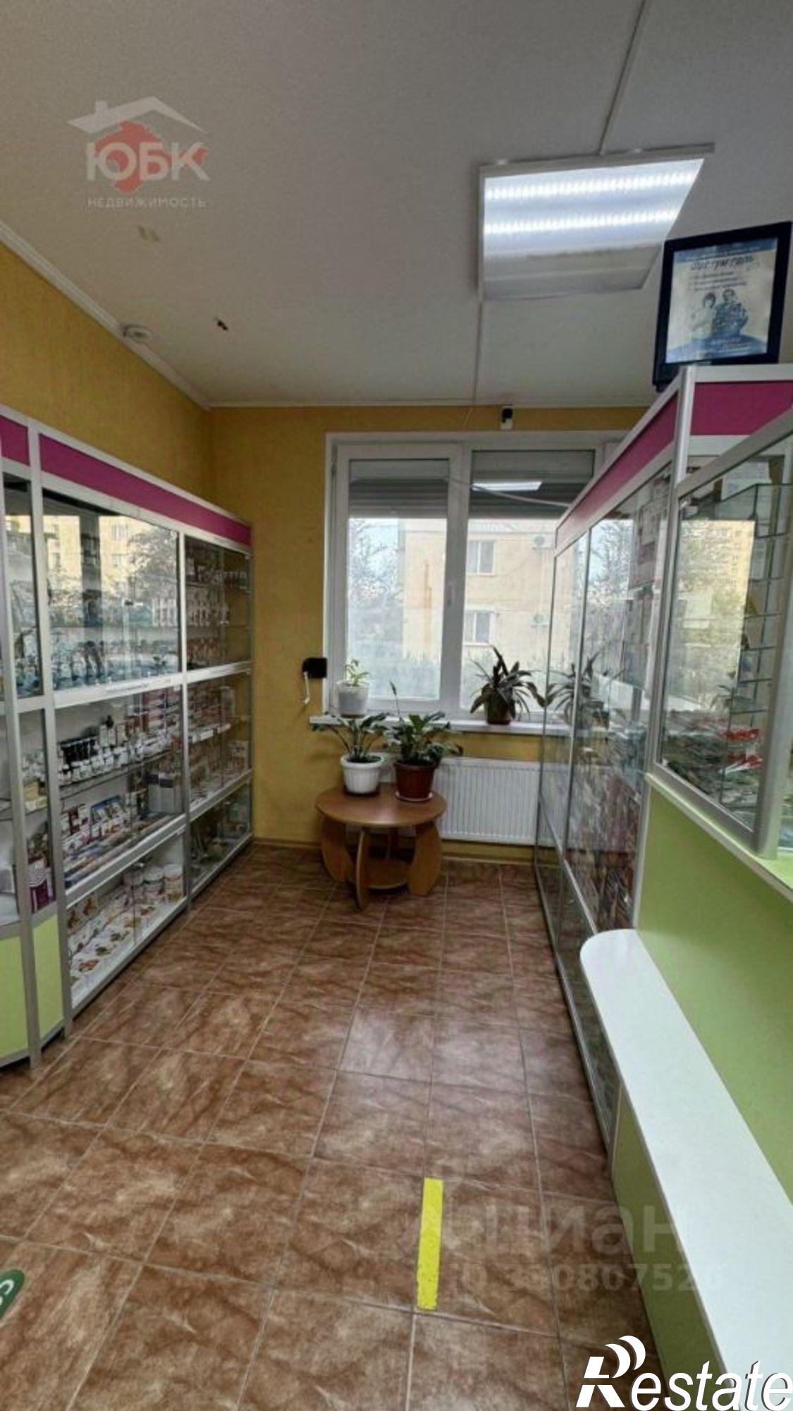 Купить торговое помещение за 13 966 400 рублей на улица 9-го Мая, 45А