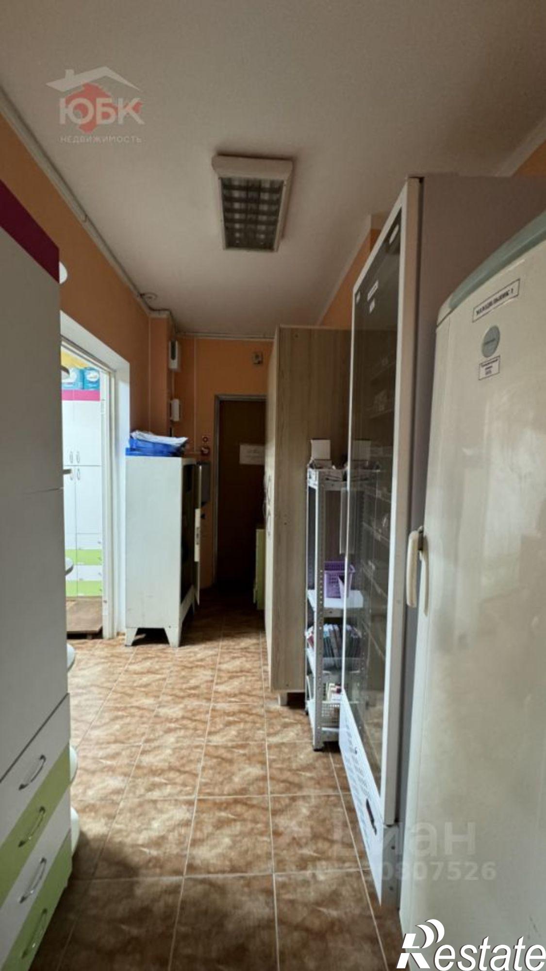 Купить торговое помещение за 13 966 400 рублей на улица 9-го Мая, 45А