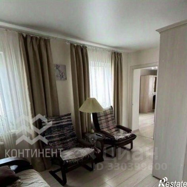 4-комн квартира ул им.Конституции, 3,  д. 3