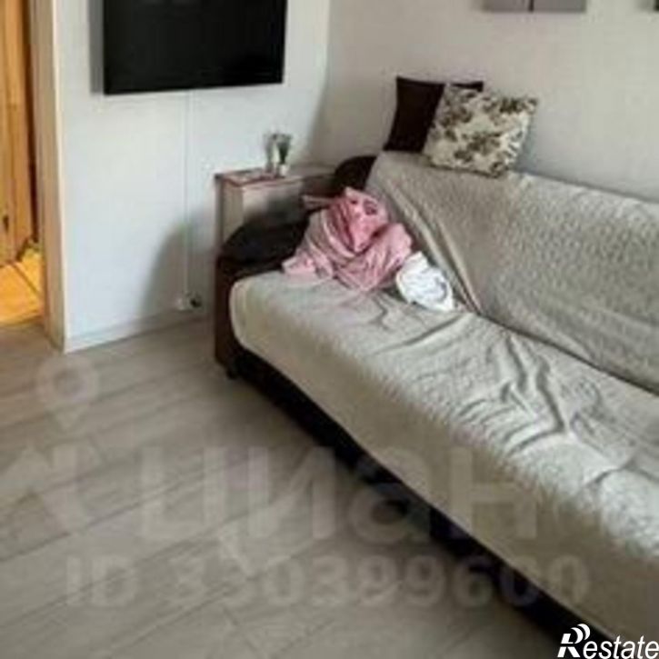 4-комн квартира ул им.Конституции, 3,  д. 3