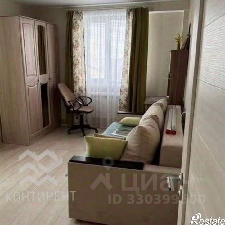 4-комн квартира ул им.Конституции, 3,  д. 3
