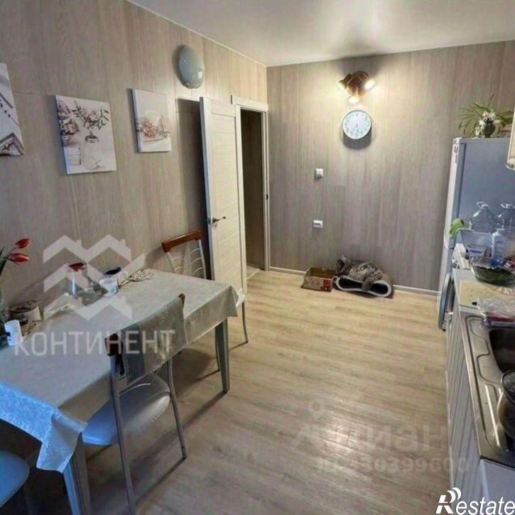 4-комн квартира ул им.Конституции, 3,  д. 3