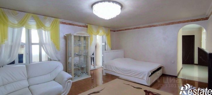 2-комн квартира проспект Победы, 65,  д. 65