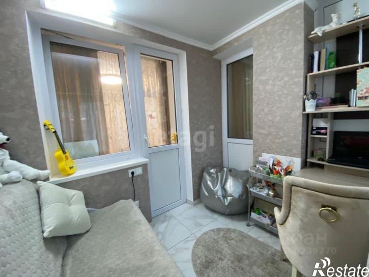 3-комн квартира пр-кт Победы, 54,  д. 54