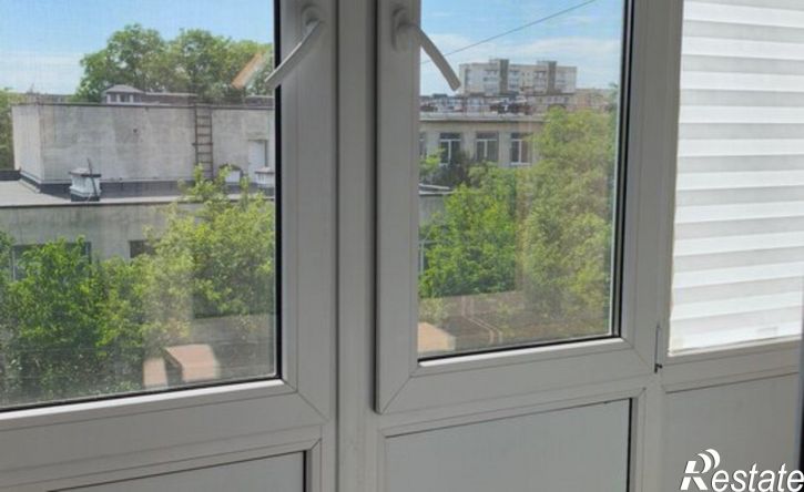 2-комн квартира ул Демышева, 120,  д. 120