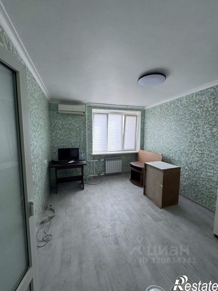 2-комн квартира улица Конституции, 36,  д. 36