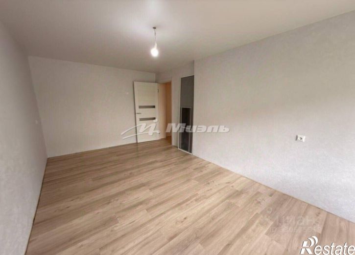 2-комн квартира улица Крупской, 56,  д. 56